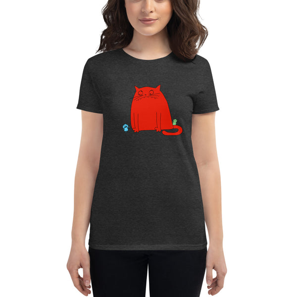 It's the Giant Kitty on a Dark Heather Gray Anvil Fashion Fit Shirt!
